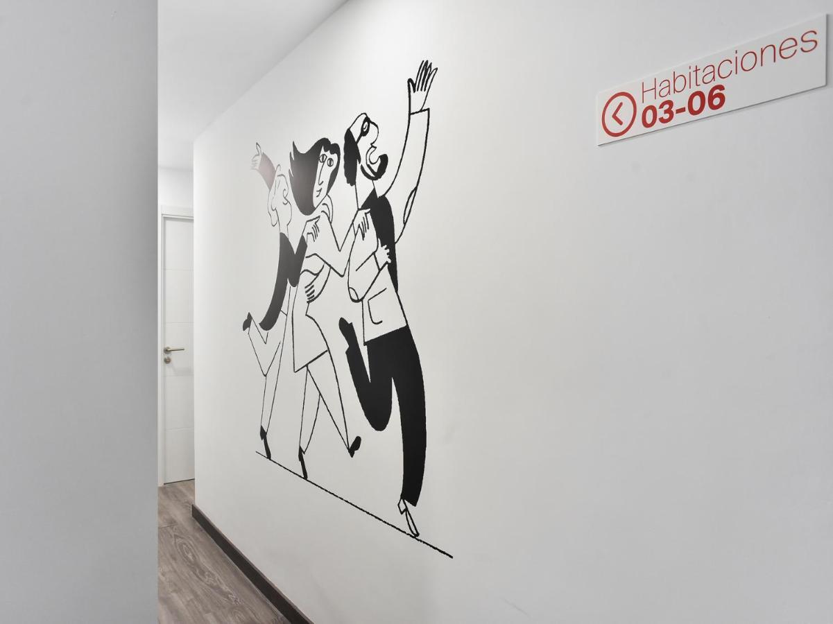 Hotel Hello Feria Madryt Zewnętrze zdjęcie